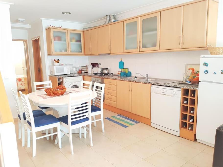 Casa De Praia Acolhedora/ Cosy Beach House Marinha das Ondas Buitenkant foto